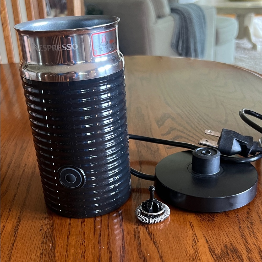 Nespresso Black Electric Milk Frother with Base
